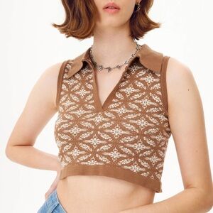 Johnny polo collar v-neck sleeveless Cropped jacquard knit sweater vest size L